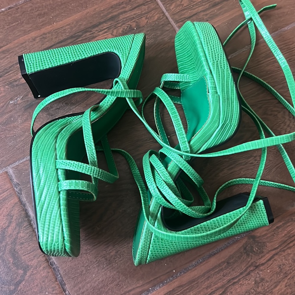 (NEW) Croc Nasty Gal Strappy Heels | Color: Green | Size: UK 7 / US 9